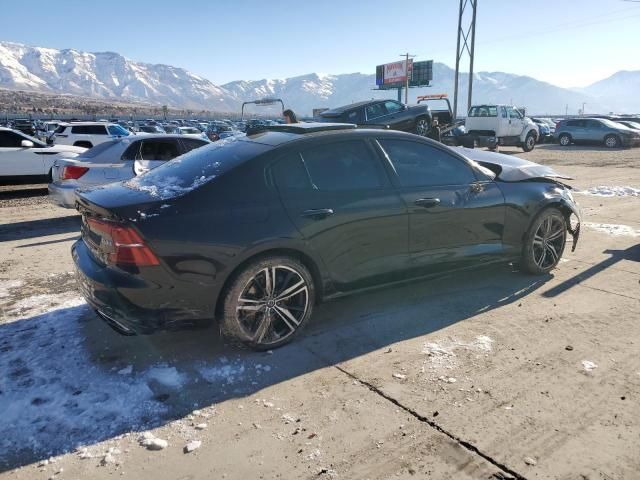 2019 Volvo S60 T6 R-Design