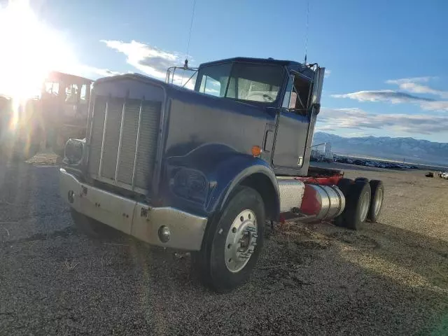 1980 Kenworth W900A