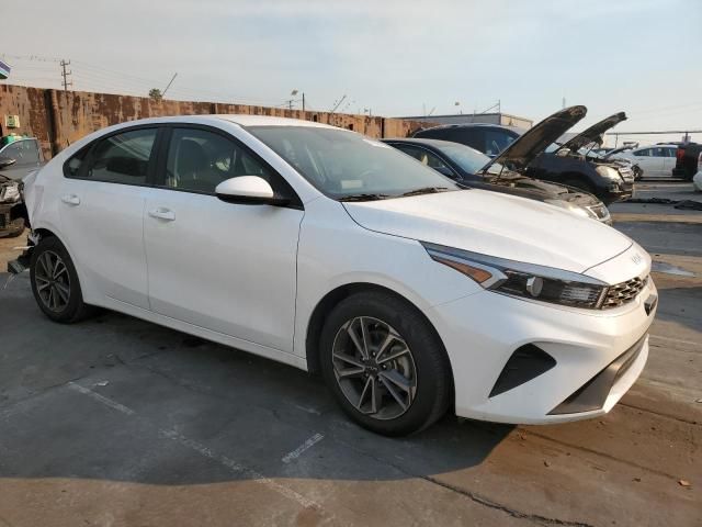 2022 KIA Forte FE