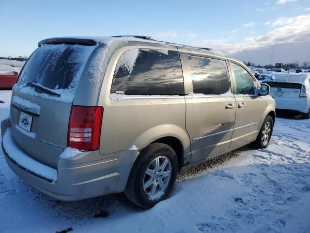 2009 Chrysler Town & Country Touring