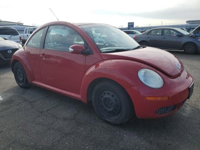 2010 Volkswagen New Beetle