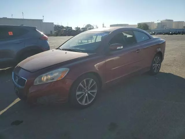 2011 Volvo C70 T5