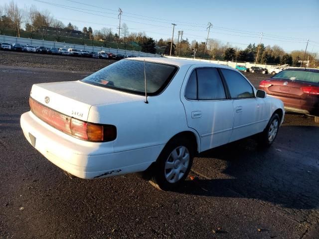 1994 Toyota Camry LE