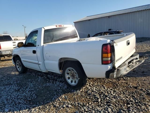 2005 GMC New Sierra C1500