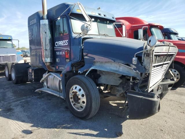 2000 Freightliner Conventional FLD112