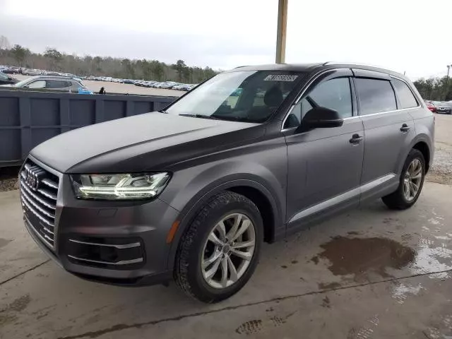 2017 Audi Q7 Premium Plus