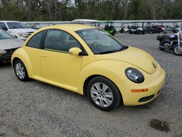 2010 Volkswagen New Beetle