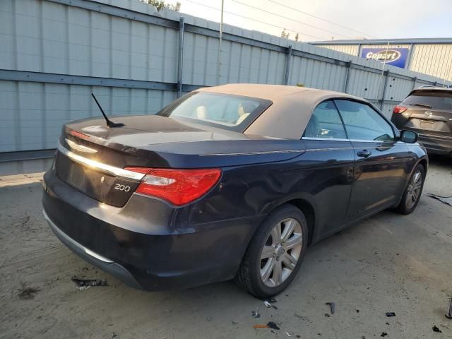 2012 Chrysler 200 Touring