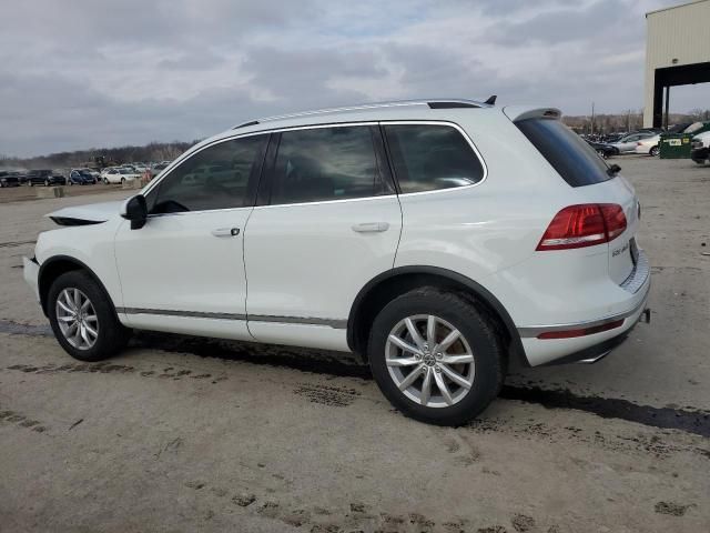 2016 Volkswagen Touareg Sport