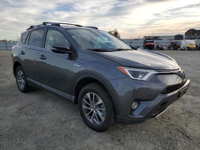 2017 Toyota Rav4 HV LE