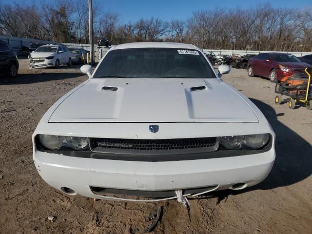 2010 Dodge Challenger SE