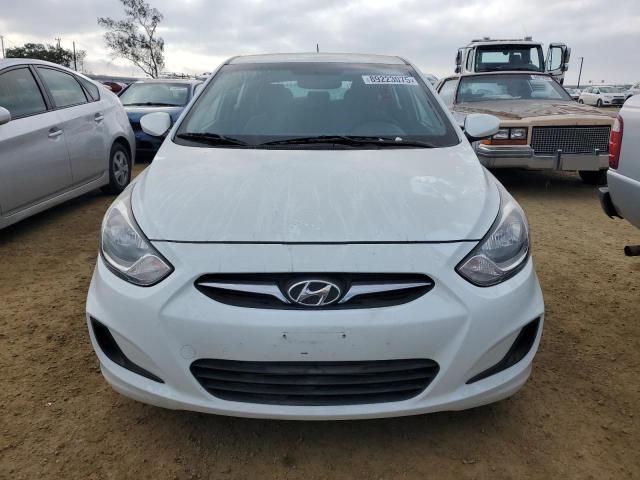 2013 Hyundai Accent GLS