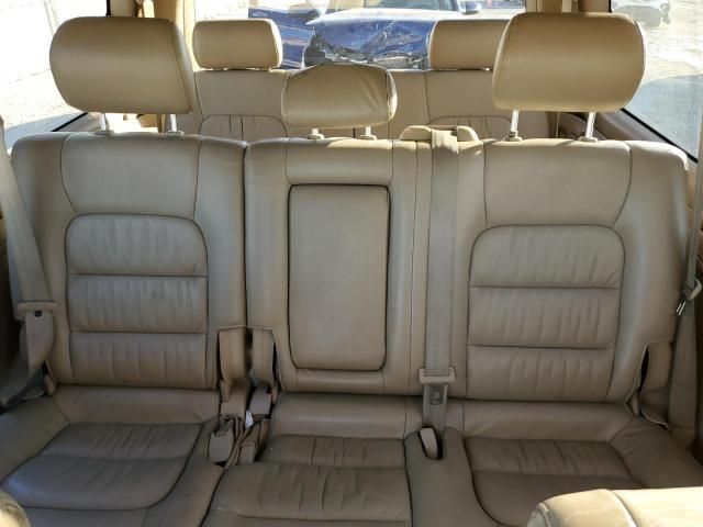 2000 Lexus LX 470