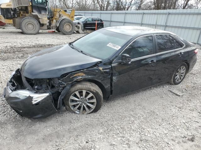 2016 Toyota Camry Hybrid