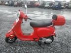 2011 Piaggio 2011 Vespa LX 150IE