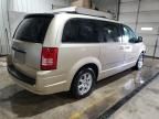 2010 Chrysler Town & Country Touring