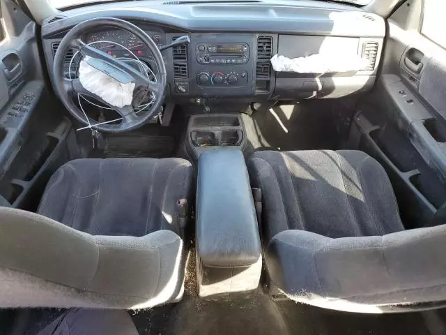 2004 Dodge Dakota Quad SLT