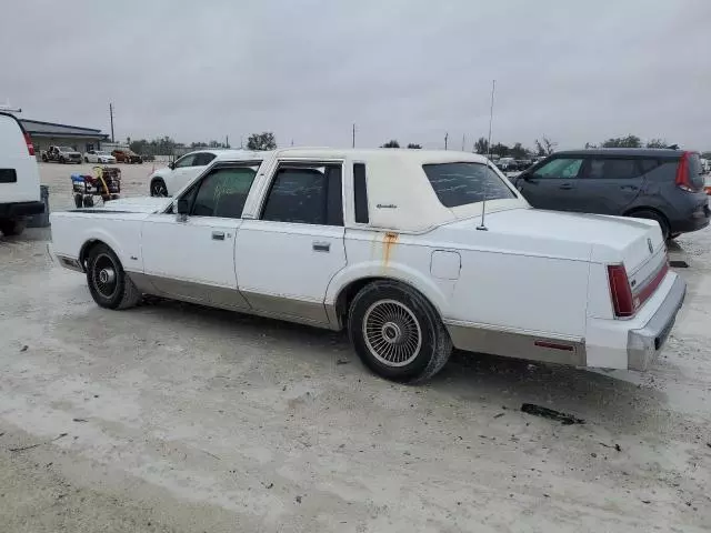 1988 Lincoln Town Car Signature