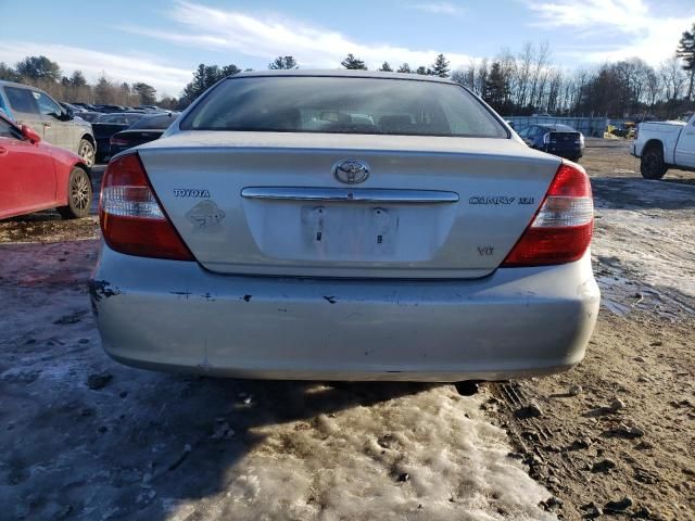 2004 Toyota Camry LE