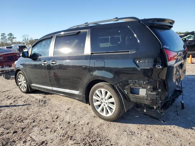 2013 Toyota Sienna XLE