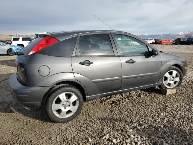 2005 Ford Focus ZX5