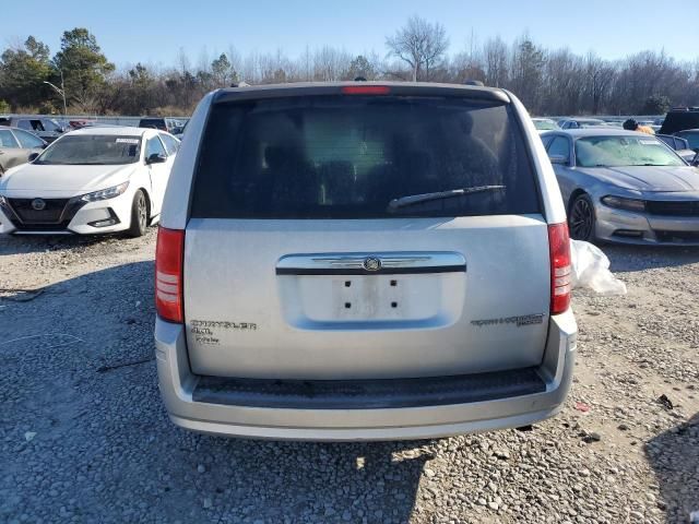 2010 Chrysler Town & Country Touring