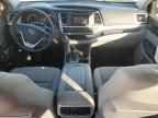 2017 Toyota Highlander LE