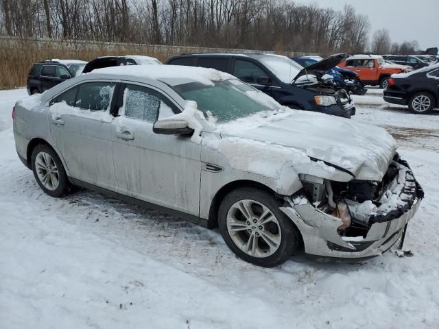 2016 Ford Taurus SEL