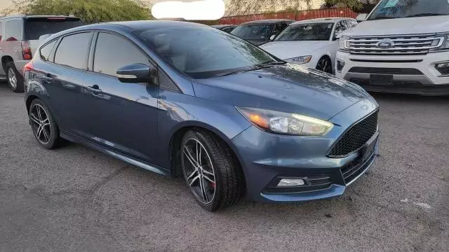 2018 Ford Focus ST