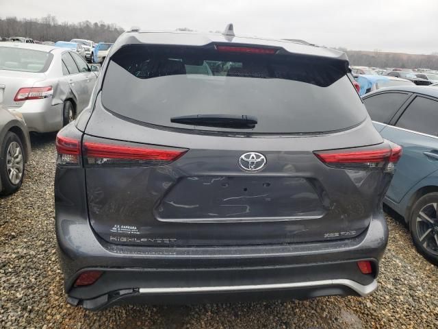 2022 Toyota Highlander XSE