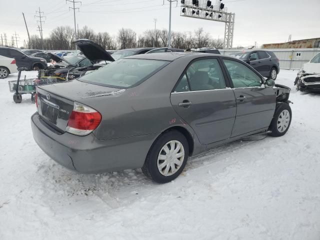 2005 Toyota Camry LE