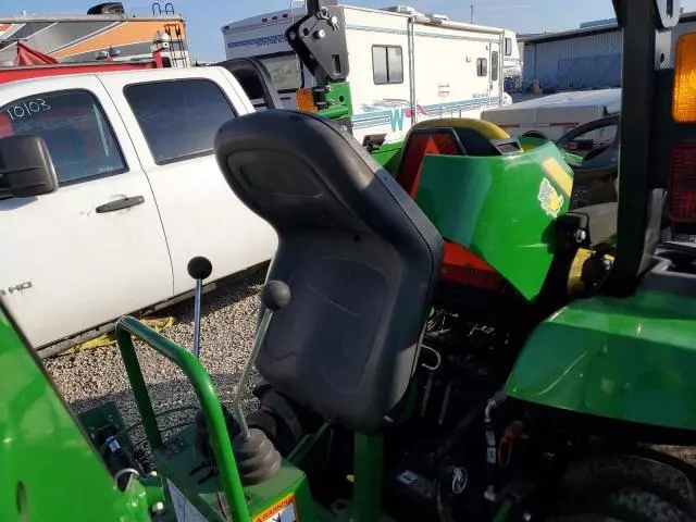 2020 John Deere 2038R