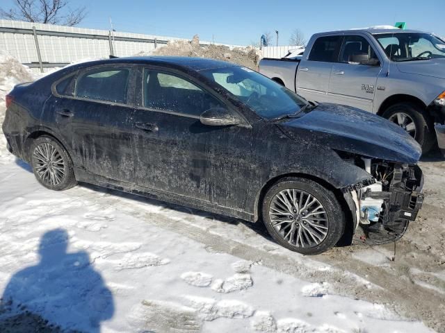 2022 KIA Forte GT Line