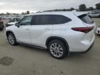 2023 Toyota Highlander Hybrid Limited