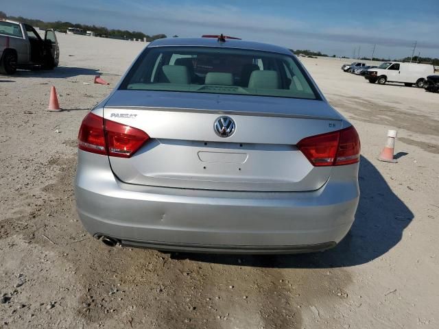 2013 Volkswagen Passat SE