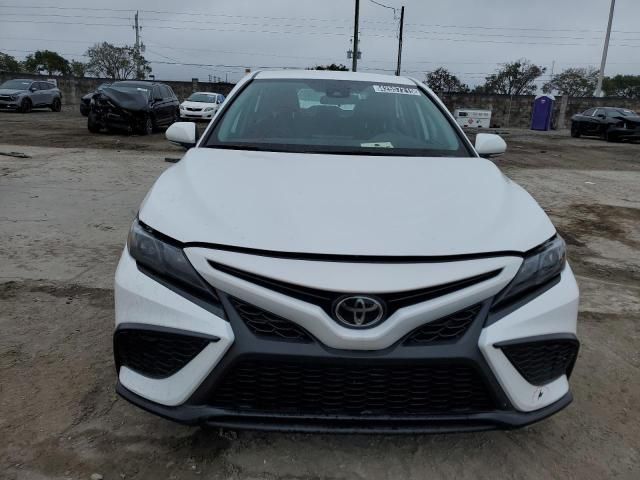 2024 Toyota Camry SE Night Shade