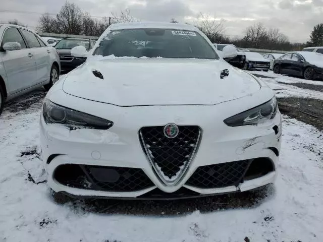 2017 Alfa Romeo Giulia Quadrifoglio