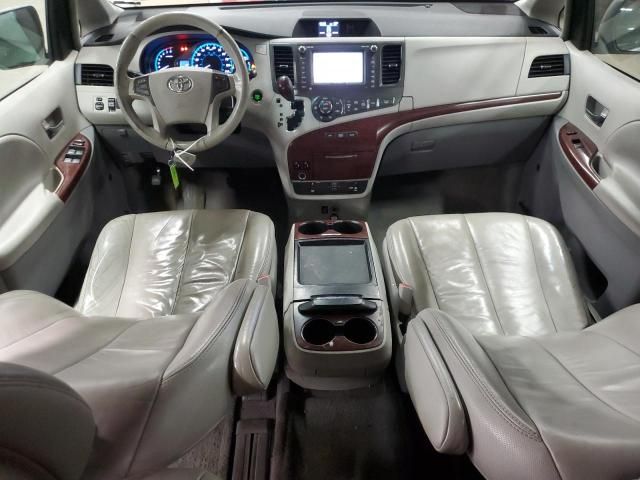 2011 Toyota Sienna XLE