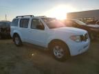 2005 Nissan Pathfinder LE