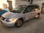 2003 Chrysler Town & Country EX