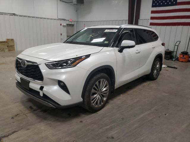 2023 Toyota Highlander L