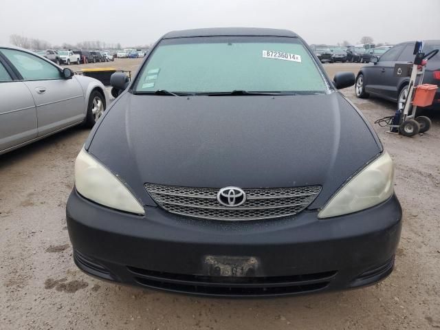 2004 Toyota Camry LE