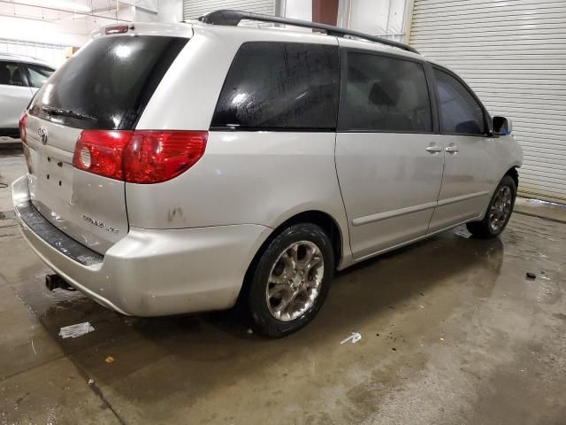 2006 Toyota Sienna XLE