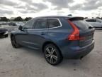 2020 Volvo XC60 T6 Momentum