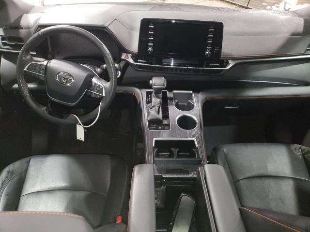 2023 Toyota Sienna XSE