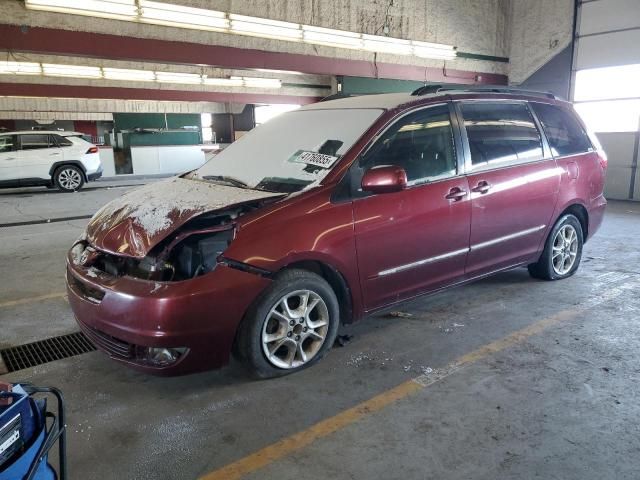 2005 Toyota Sienna XLE