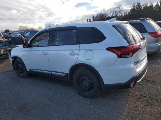 2017 Mitsubishi Outlander ES