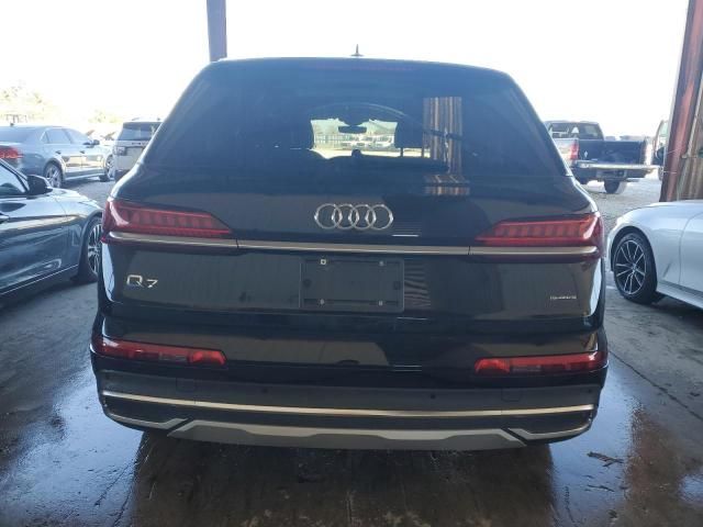 2022 Audi Q7 Premium