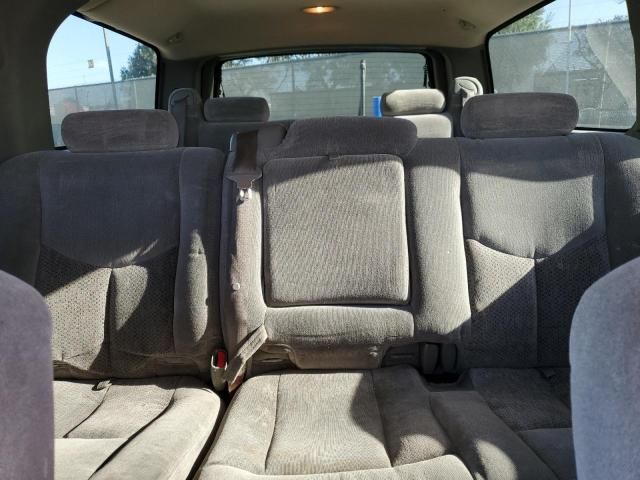 2003 Chevrolet Suburban C1500