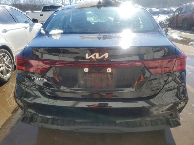 2022 KIA Forte FE